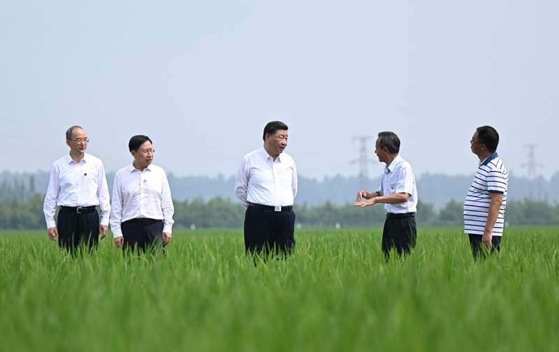 习近平在四川考察时强调  深入贯彻新发展理念主动融入新发展格局   在新的征程上奋力谱写四川发展新篇章